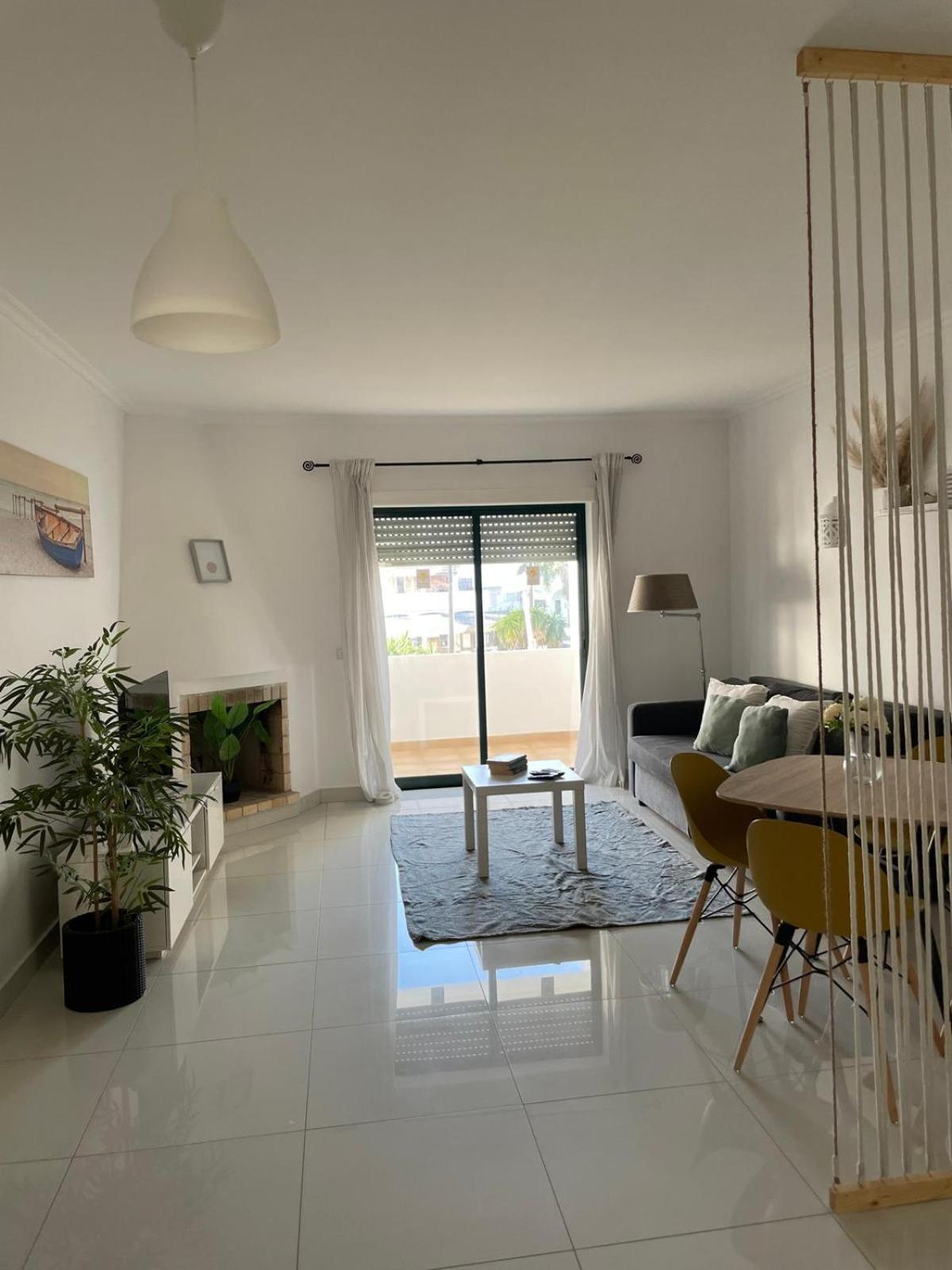Apartamento Encantador A 100M Da Praia Карвоейру Экстерьер фото